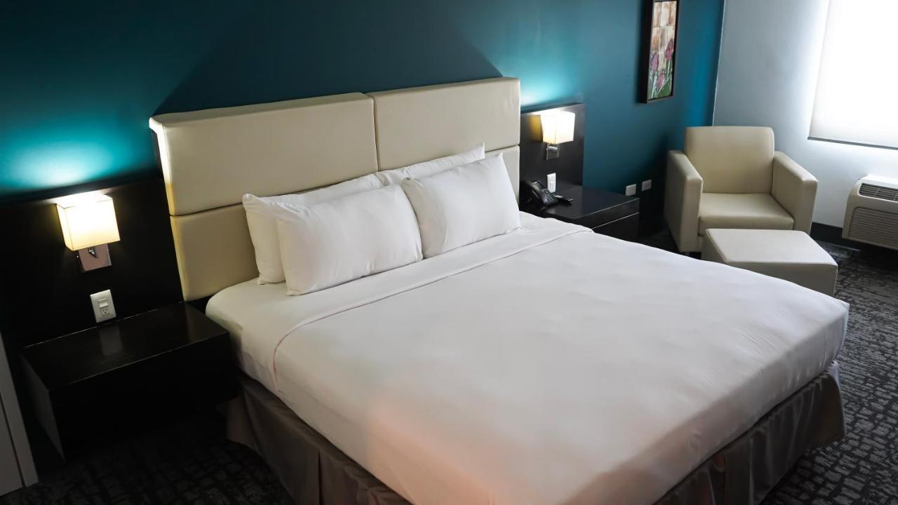 Costa Bahia Hotel, Convention Center And Casino Guayanilla Buitenkant foto